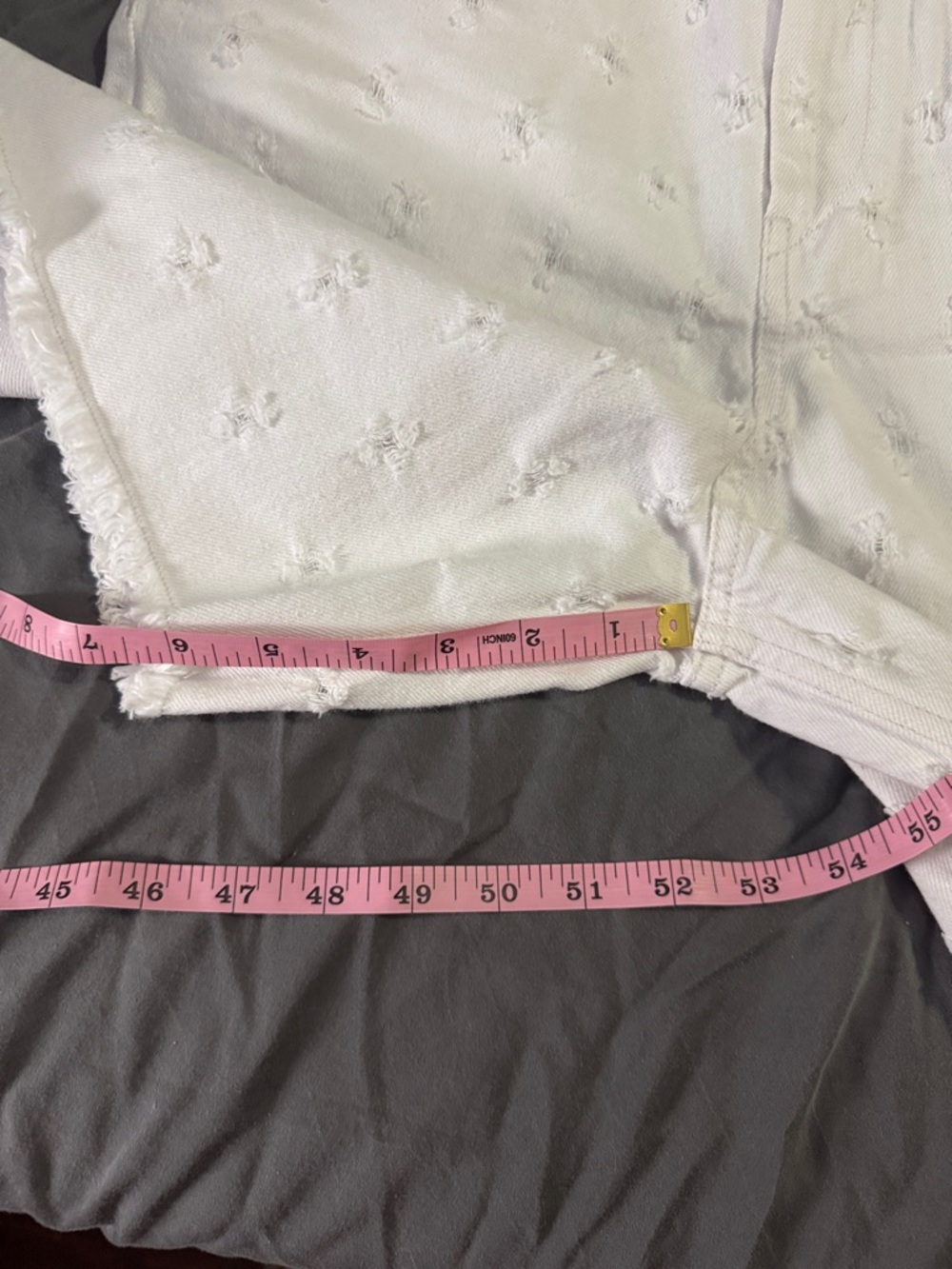 Isabel Marant white distressed shorts - Picture 11 of 12
